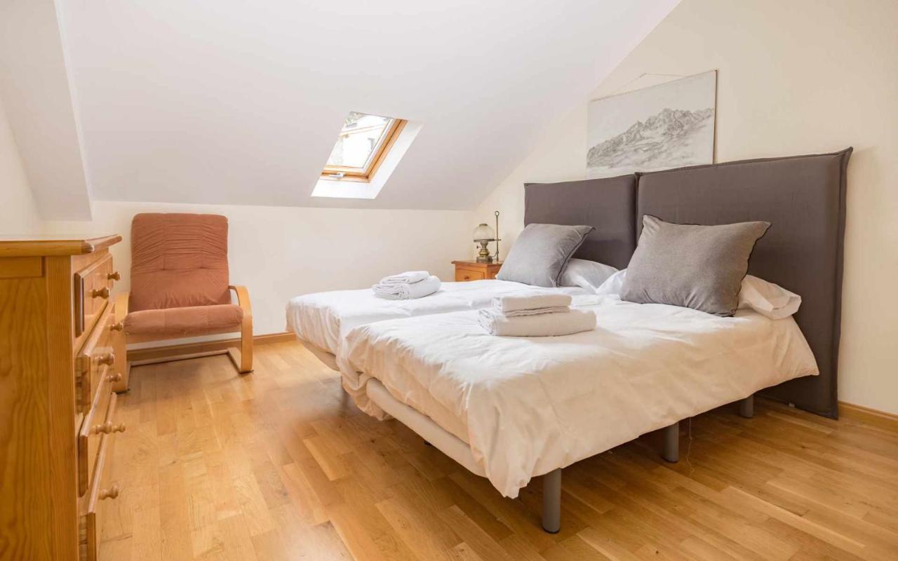 Atico B Residencial Caldares El Pueyo Apartment Ел Пуейо де Йака Екстериор снимка